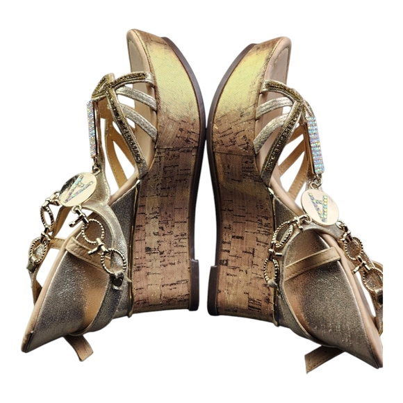 Secreto di Bella Gold Wedge Sandals Size EU 38 Rhinestone Charm Cork Heel Dressy - Picture 2 of 16